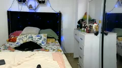 Snapshot of charlotte_027 chatting on 06-29-26, 10:15 charlotte_027 online show from 06-29-26, 10:15