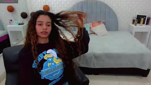 Snapshot of charlotte_0309 chatting on 01-07-25, 12:34 charlotte online show from 01-07-25, 12:34