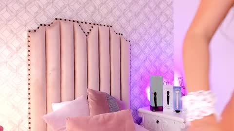   Charlotte  online show from 01-31-25, 08:12