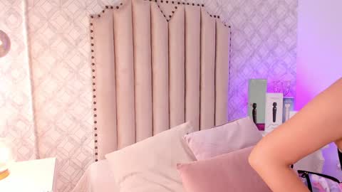   Charlotte  online show from 02-04-25, 07:44