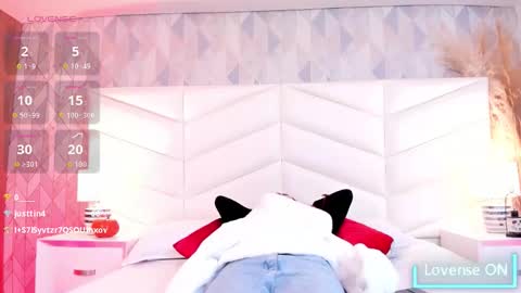 Daniela online show from 11-05-25, 03:39