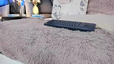 Snapshot of charlotte_copper chatting on 02-18-25, 05:53 Charlotte online show from 02-18-25, 05:53