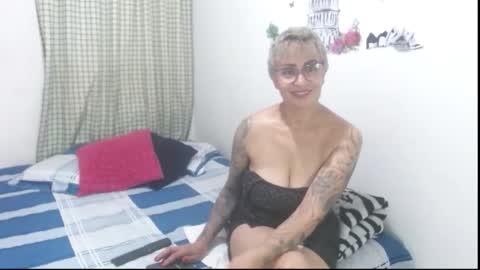 Snapshot of charlotte_gray_1 chatting on 02-22-26, 12:01 Charlotte online show from 02-22-26, 12:01