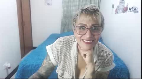 Snapshot of charlotte_gray_1 chatting on 03-03-26, 01:39 Charlotte online show from 03-03-26, 01:39