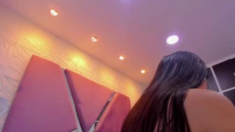 Charlotte Icee online show from 03-03-25, 07:06