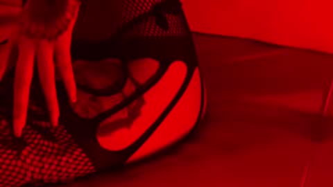 Snapshot of charlotte_kisss chatting on 01-05-25, 04:27 Charlotte online show from 01-05-25, 04:27