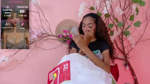 Snapshot of charlotte_love10 chatting on 04-28-26, 11:48 CHARLOTTE online show from 04-28-26, 11:48