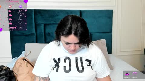 Charlotte Mayers online show from 12-31-24, 11:20