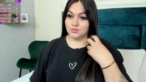 Charlotte Mayers online show from 03-12-25, 11:42