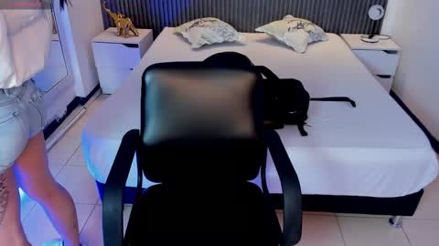 Charlotte  Everyday From 0700 to 1300 Col Time online show from 02-14-26, 11:07