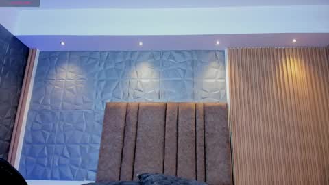 Charlotte  Everyday From 0700 to 1300 Col Time online show from 04-08-26, 11:32