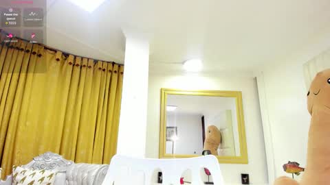 Snapshot of charlottee_brown2 chatting on 11-09-25, 09:29 C H A R L O T T E online show from 11-09-25, 09:29