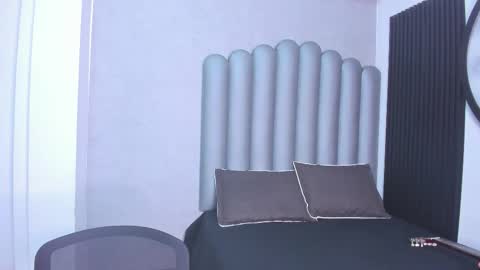 Snapshot of charlottee_starr chatting on 11-03-25, 07:37 charlottee_starr online show from 11-03-25, 07:37