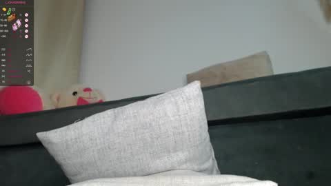 charlottehorny1 online show from 01-12-25, 10:02