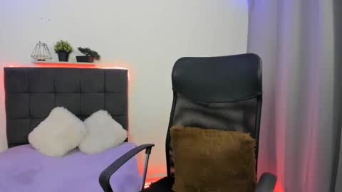 Charlotte online show from 03-02-25, 11:42