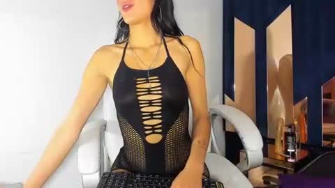 charlottesexrs online show from 06-25-26, 10:58