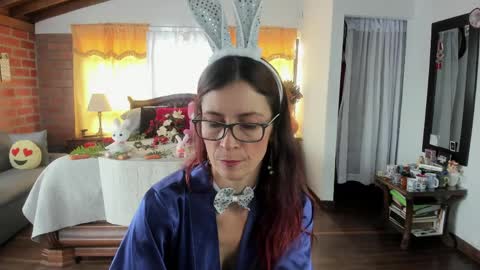 Charlotte online show from 04-05-26, 05:32