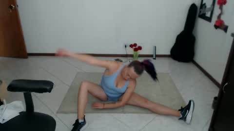 charlottezoe online show from 02-20-26, 06:08