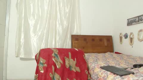 Snapshot of charlydeann chatting on 09-14-25, 02:16 online show from 09-14-25, 02:16