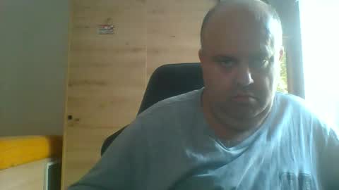 Snapshot of charlypalgar chatting on 11-11-25, 08:47 charly online show from 11-11-25, 08:47