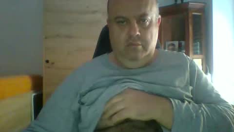 Snapshot of charlypalgar chatting on 11-12-25, 08:37 charly online show from 11-12-25, 08:37