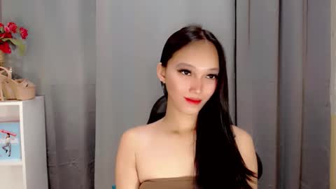 charm_fuckdoll8 online show from 05-15-26, 12:06