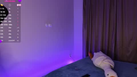 Snapshot of charming__kitty chatting on 12-26-24, 07:27 Kira online show from 12-26-24, 07:27