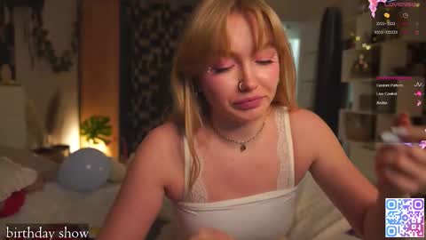 my fansly Charming daisy              My Wishlist  for new toys     online show from 11-17-25, 01:17