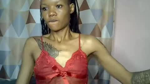 Snapshot of charmingdime chatting on 06-12-26, 07:07 charmingdime online show from 06-12-26, 07:07