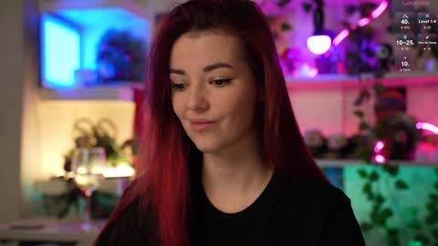 Snapshot of charmings_054 chatting on 01-12-25, 03:14 Belle and Miley online show from 01-12-25, 03:14