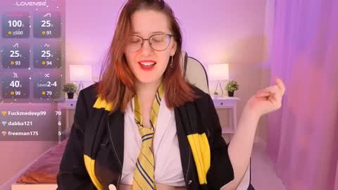 Snapshot of charmygrace chatting on 12-16-24, 03:00 Grace online show from 12-16-24, 03:00