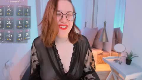 Snapshot of charmygrace chatting on 02-28-25, 06:54 Grace online show from 02-28-25, 06:54