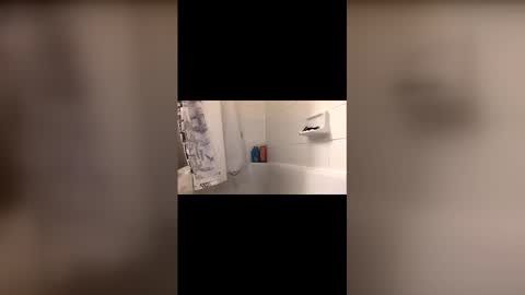 Snapshot of chase2attract chatting on 02-12-26, 11:49 Chase2Attract online show from 02-12-26, 11:49