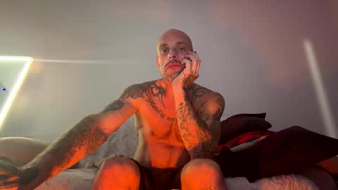 Chase2Attract online show from 04-06-26, 03:48