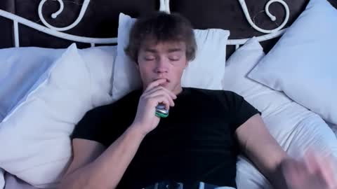 Snapshot of chase_muscular chatting on 09-28-25, 10:31 Chase online show from 09-28-25, 10:31