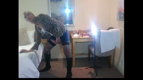 Snapshot of chase_xxxxnx chatting on 07-16-26, 12:11 Sah009XXX online show from 07-16-26, 12:11