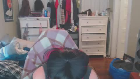 Snapshot of chastityfun chatting on 04-11-26, 01:32 Natalie online show from 04-11-26, 01:32