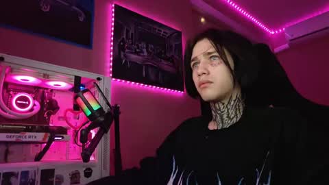 Snapshot of chasxr chatting on 03-03-25, 03:19 Ryan online show from 03-03-25, 03:19