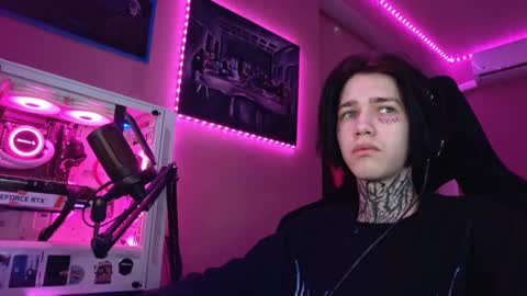 Snapshot of chasxr chatting on 03-07-25, 02:15 Ryan online show from 03-07-25, 02:15