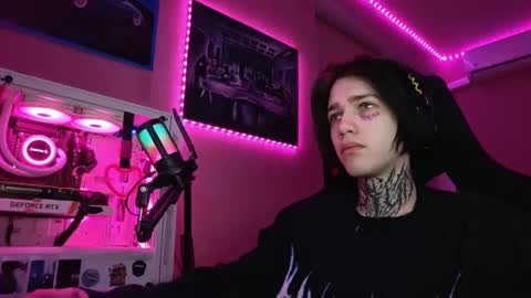 Snapshot of chasxr chatting on 03-10-25, 12:40 Ryan online show from 03-10-25, 12:40