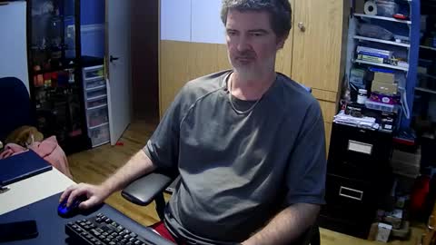 wanaBeYourToy online show from 11-07-25, 04:51