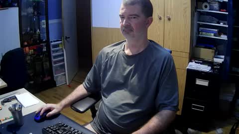 wanaBeYourToy online show from 12-22-25, 11:51