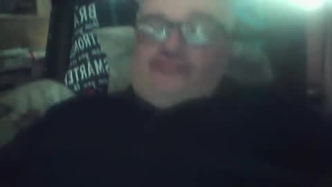 lee online show from 04-19-26, 01:10