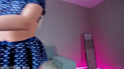 Im Elya   inst Elya Elfie  online show from 12-12-24, 11:07