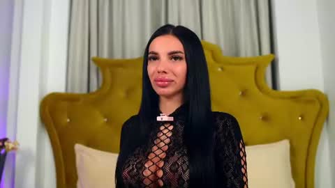 Snapshot of chaturbarbie_ chatting on 07-08-26, 05:28 Velma online show from 07-08-26, 05:28