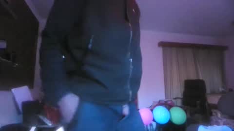 We Chat online show from 09-23-25, 07:44