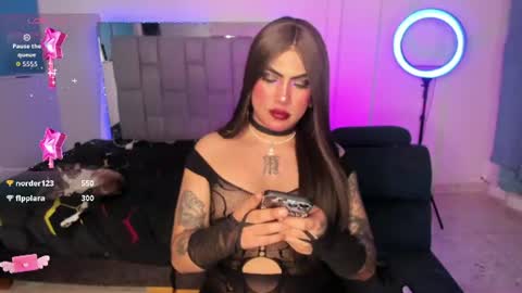 Sophie  online show from 07-17-26, 11:53