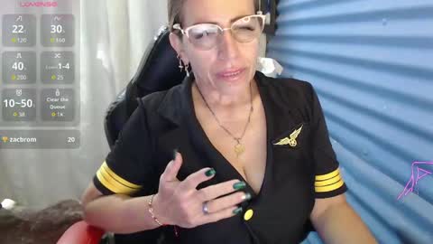 CHAYLA VICTORIA RUIZ  online show from 06-04-26, 02:34