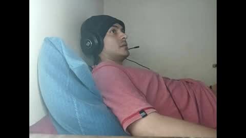 Snapshot of chaynochayno chatting on 04-13-26, 08:58 OnlyChayno online show from 04-13-26, 08:58