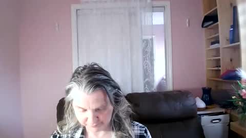 Snapshot of chealsiek chatting on 06-09-26, 02:06 chealsiek online show from 06-09-26, 02:06